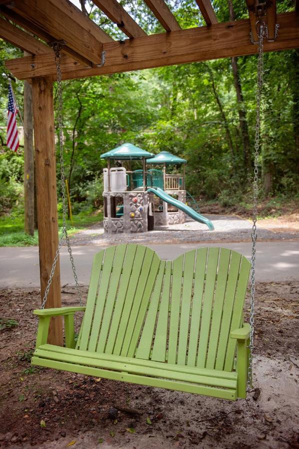 Bryce Cabin Lookout Mtn Tiny Home W Swim Spa Chattanooga Exterior photo