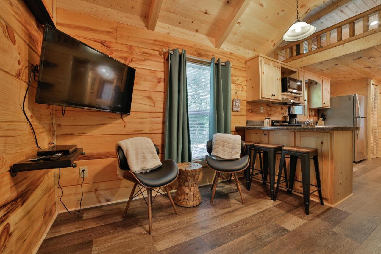 Bryce Cabin Lookout Mtn Tiny Home W Swim Spa Chattanooga Exterior photo