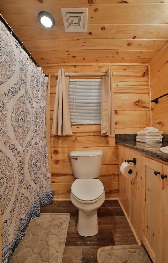 Bryce Cabin Lookout Mtn Tiny Home W Swim Spa Chattanooga Exterior photo